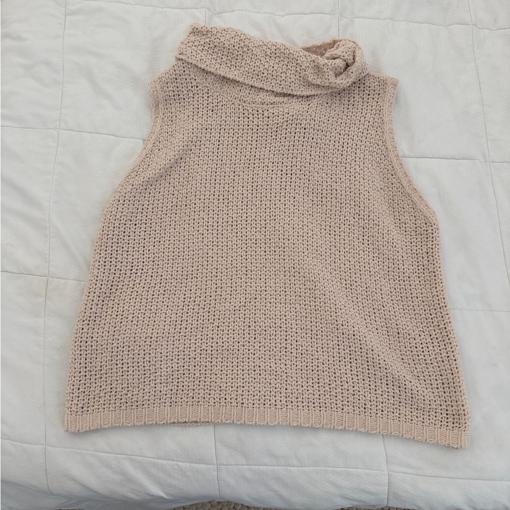Heyday Knitted Sleevless Turtleneck